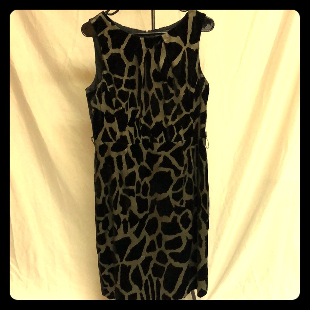 Per Se beautiful grey/black classy silk dress